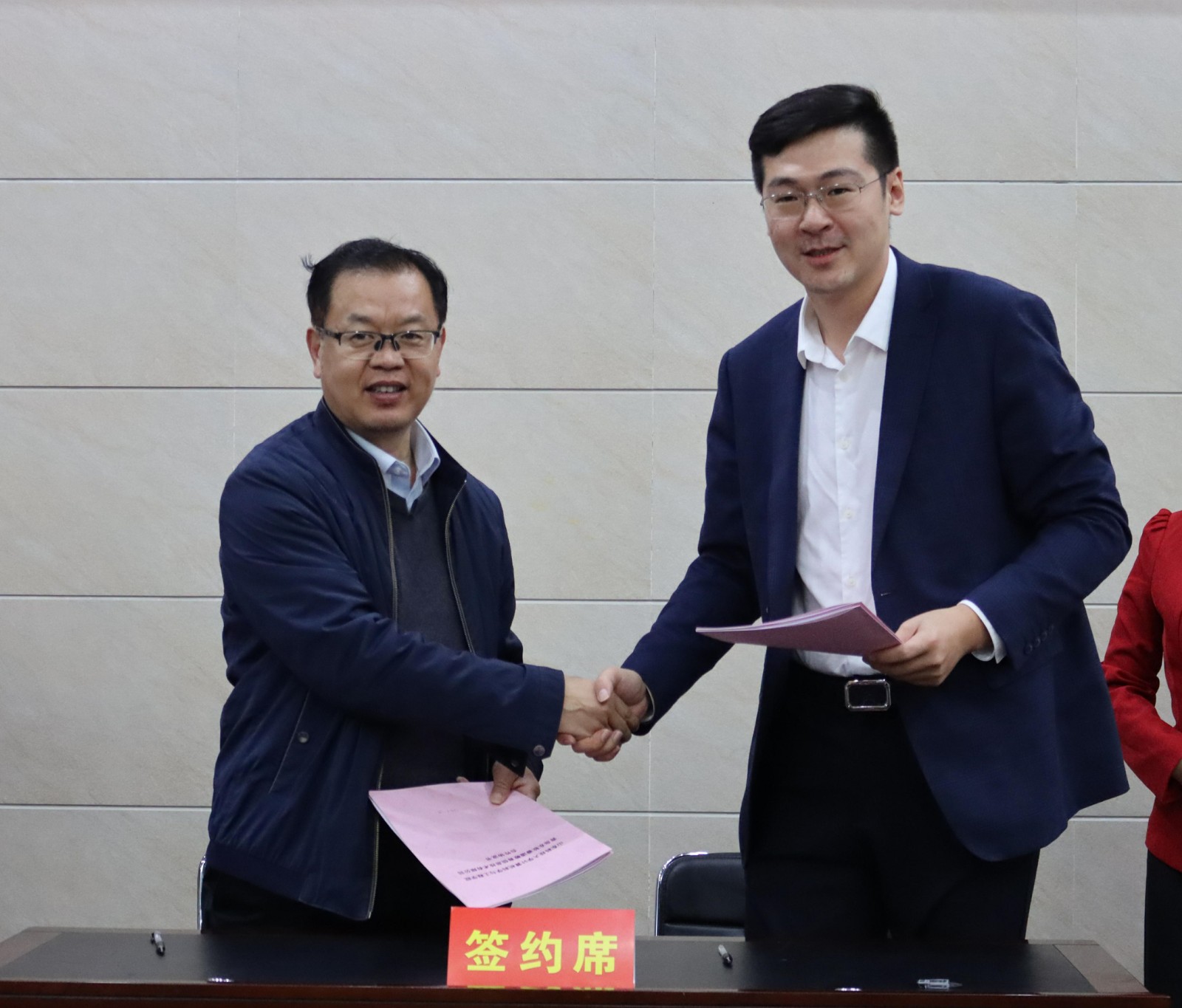 1605671315970159.jpg 1605671315970159.jpg