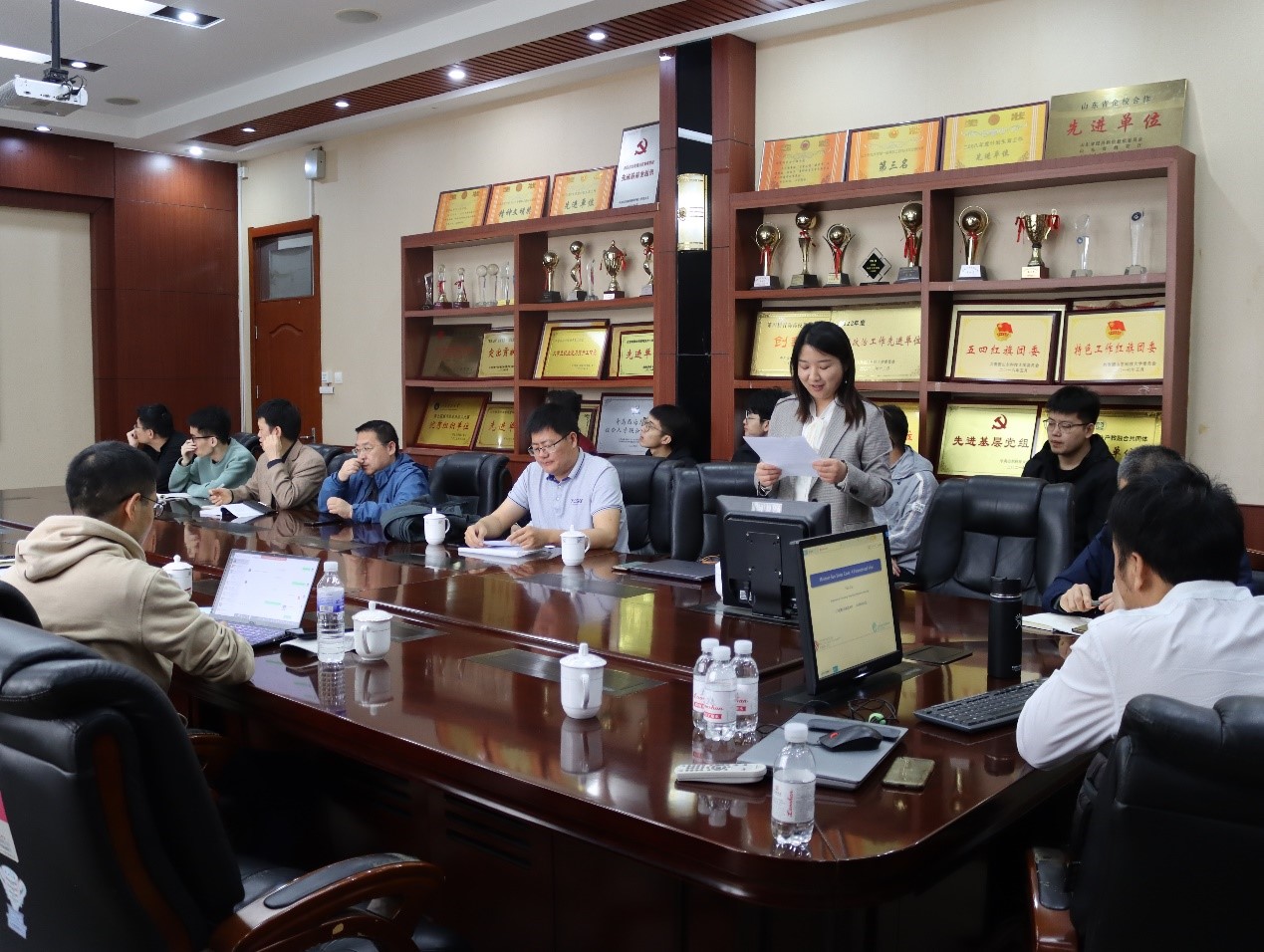 1727600851346608.jpg 1727600851346608.jpg