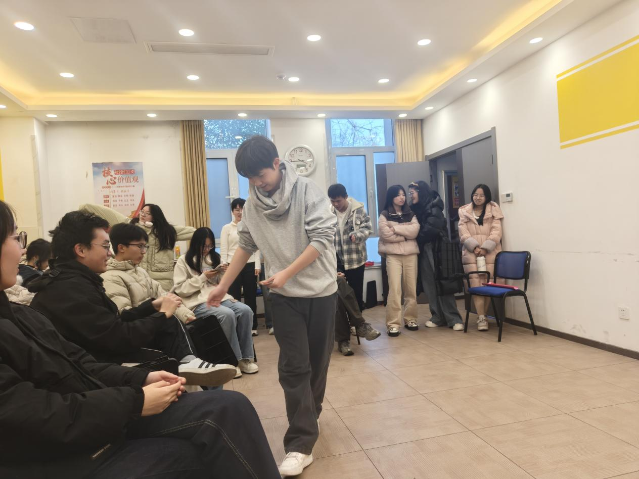 1767175387943907.png 1767175387943907.png